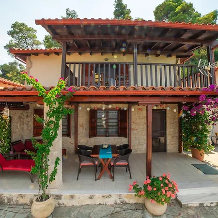 Hébergement de vacances First In The Sea With Amazing View House Kriopigi