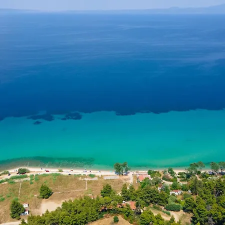 Hébergement de vacances First In The Sea With Amazing View House *