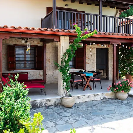 Hébergement de vacances First In The Sea With Amazing View House Kriopigi