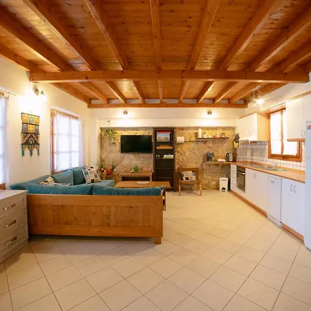 First In The Sea With Amazing View House Hébergement de vacances
