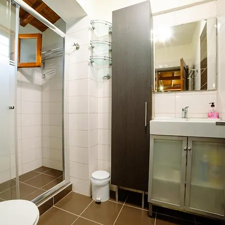 Hébergement de vacances First In The Sea With Amazing View House *