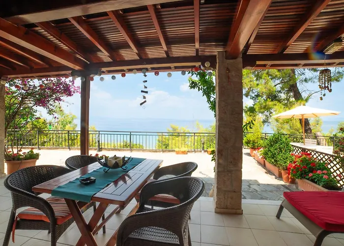 First In The Sea With Amazing View House Holiday home